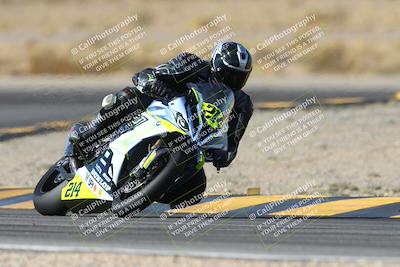 media/Dec-08-2024-CVMA (Sun) [[267e5a7075]]/Race 2-Amateur Supersport Open/